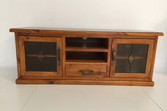 For Sale: AMERICAN RUSTIC Wooden TV Unit----1.58m