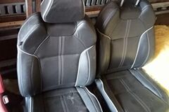 Selling with online payment: 2013 to 2019 Acura MDX - Front Seats