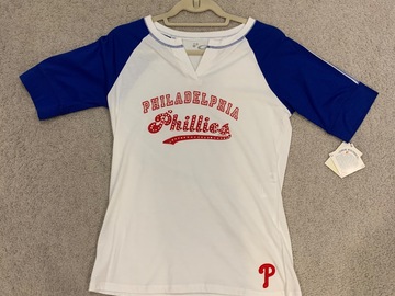 Selling A Singular Item: NEW Phillies Baseball Tee