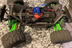 Selling: Traxxas MAXX 4s with Upgrades 