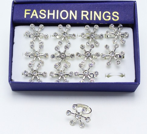 600 Fashion Rings in Display Boxes  (Only .14 each) 