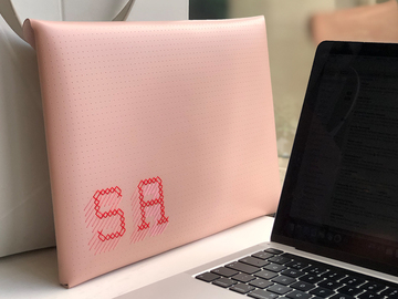  : Stitch Your Design Laptop Sleeve - Pink