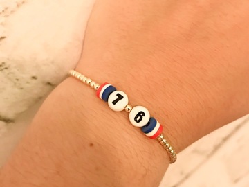 Selling multiple of the same items: 76ers Bracelet 