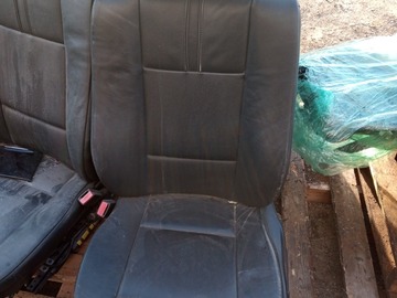 Selling with online payment: 2009 to 2010 BMW X5 - Front Seats