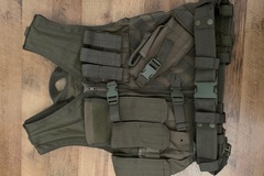 Selling: Airsoft Tactical Vest (Tan)
