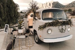 Hourly Rental: Gus the Photo Bus (Photo Booth)