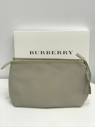Burberry Makeup/cosmetic Pouch-20pc Lot - Simple Lots Liquidation