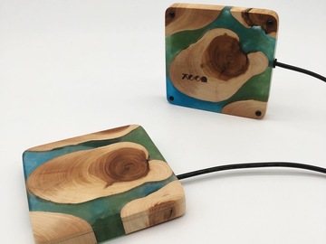  : Cedar Wood x Epoxy Resin Wireless Charger