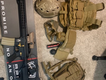 Selling: Boar tactical m4 elite force all black m4 all not used with 10mgs