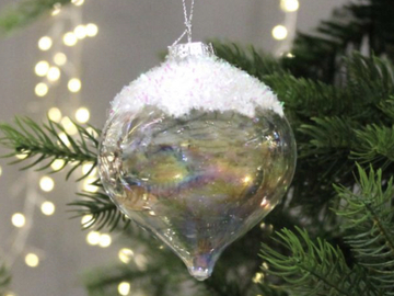 Selling: Christmas Crystal Ball Reading 