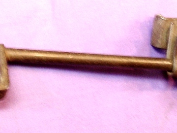 VIP Member: Pre-war Clamp on tom or bongo or accessory mount
