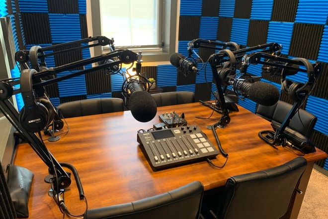Podcasting Equipment  Podcast Recording Package Hire Rent Melbourne -  Creative Kicks Media
