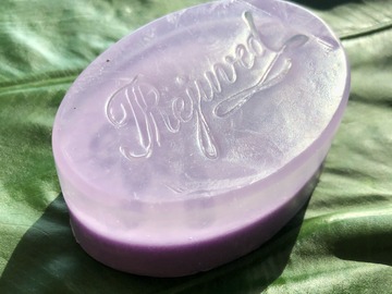  : Lavender glycerine & shea butter bar soap