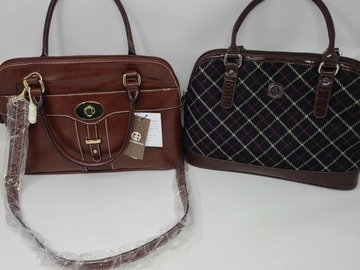 Bulk Lot (Liquidation & Wholesale): Assorted Shelf-Pull Designer & Brand name Handbags, Clutches, Pur