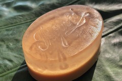  : Tea tree glycerine & shea butter bar soap