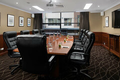 Space by day (beta): Meetings at the Hordern Boardroom for 8 | Rydges World Square