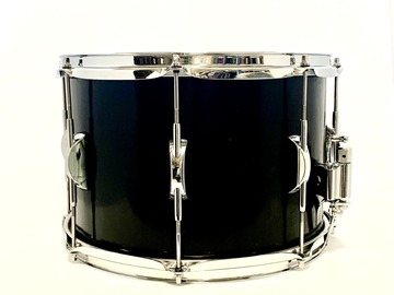 Selling with online payment: 14x9 Stave maple snare, stained black matte, 8 die cast lugs