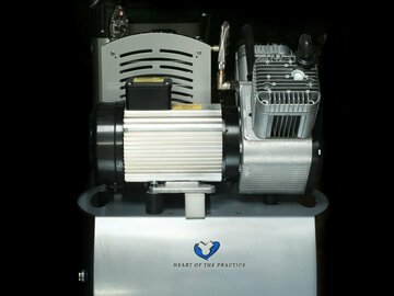 Gebruikte apparatuur: Dürr Duo compressor 220 V met membraamdroger