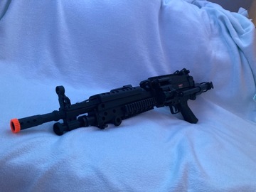 Selling: M249 Featherweight LMG
