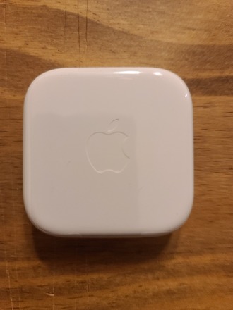 87 x OEM Apple EarPods with Remote and Mic (MD827LL-A)