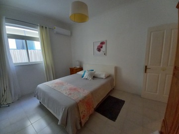 Rooms for rent: Room - double bedroom for rent in Swieqi / St Julians