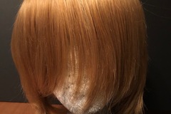 Selling with online payment: Strawberry Blonde Wig
