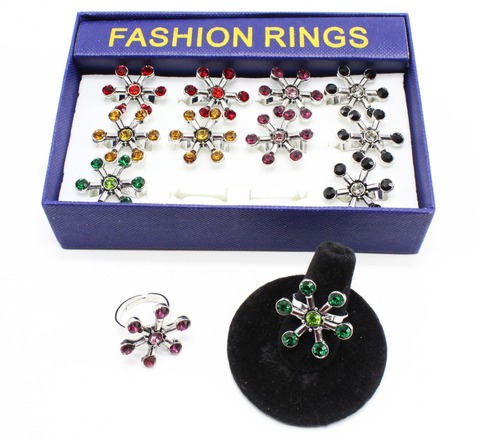 600 Fashion Rings in Display Boxes  (Only .14 each) 