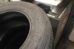 Selling with online payment: Bridgestone Dueler - Tires 255/70R18
