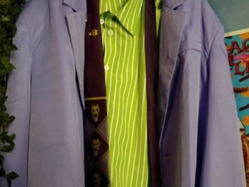 Selling with online payment: Yoshikage Kira costume