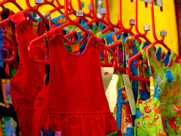 Recyclage: Collecte de Vêtements d'enfant de 0 à 16 ans