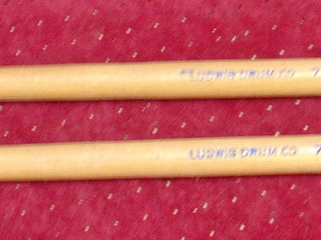 Selling with online payment: Vintage pair of LUDWIG Drum Co. drumsticks model 7A