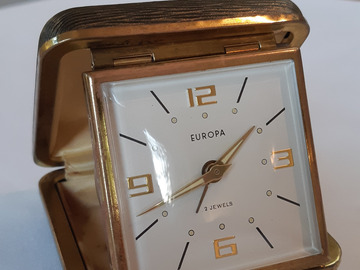 À vendre: Réveil de voyage vintage 1960 Europa 7 Jewels, laiton, à réparer