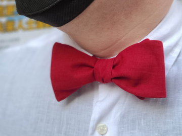  : Handmade bow tie - Solid red