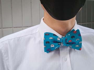  : Handmade bow tie - Video game controllers on blue