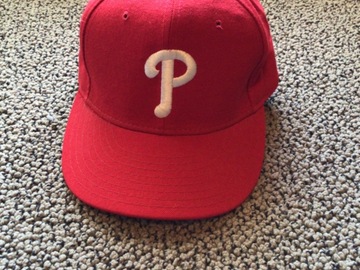 Selling A Singular Item: Fitted baseball hat