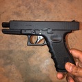 Selling: Umarex licensed Glock 17 Gen 3