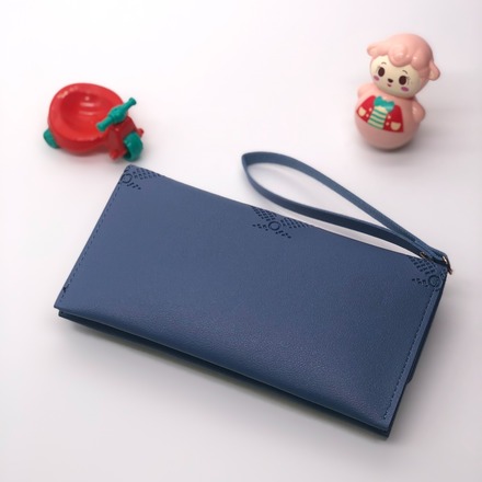 (48) Women Assorted Continental Foldover Premium Wallets Styles-2