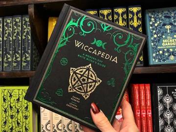 Selling with online payment: Wiccapedia Book