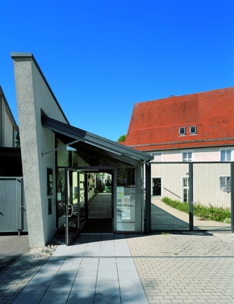 Ausstellung "Gut betucht – Textilerzeugung bei den Alamannen"