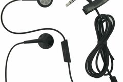 Liquidation/Wholesale Lot: BlackBerry HDW-24529-001 3.5mm Stereo Headset Earbuds – Black