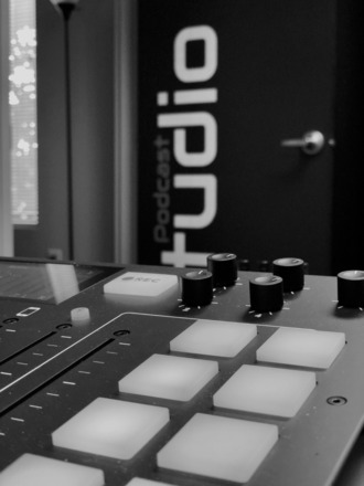 Studio Podcast Suites
