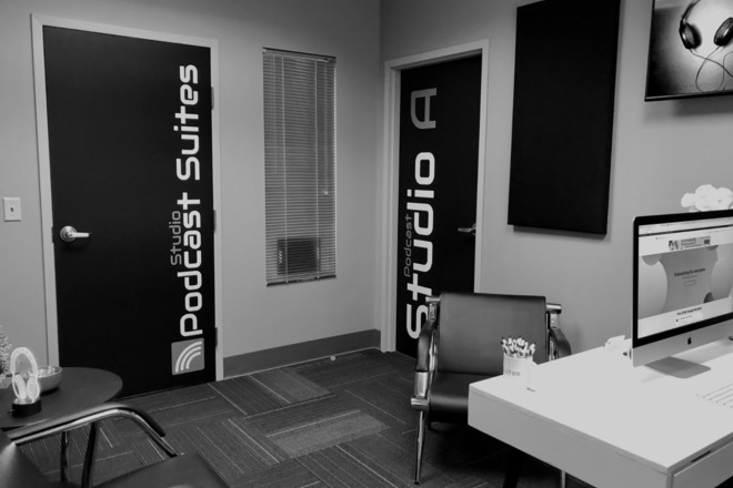 Studio Podcast Suites