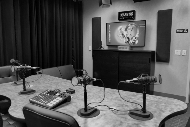 Studio Podcast Suites