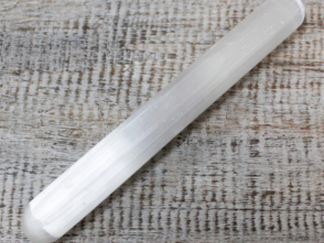 Selling: Selenite Wand - 16 cm (Round Both Ends)