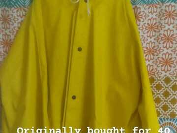 Selling with online payment: Coraline/it raincoat