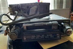 Faire offre: Auto radio vintage Philips 