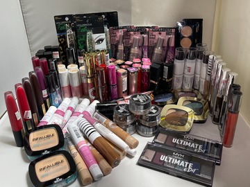 Liquidation & Wholesale Lot: (100) Wholesale Makeup Cosmetic L'Oreal Maybelline Covergirl