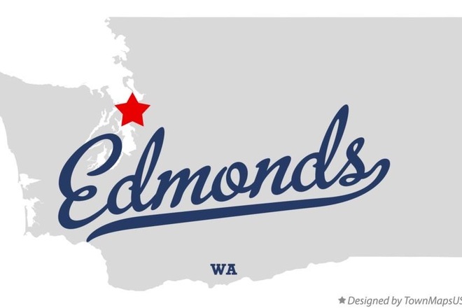 Edmonds WA, Automobile Garage Parking Near Everything.