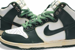 Selling with online payment: FOXTROT uniform Spartan Green fade laces
