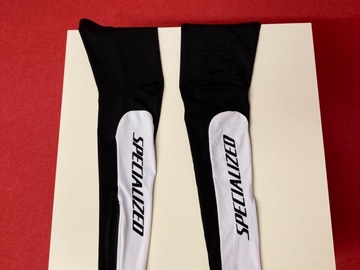sell: Specialized leg warmer